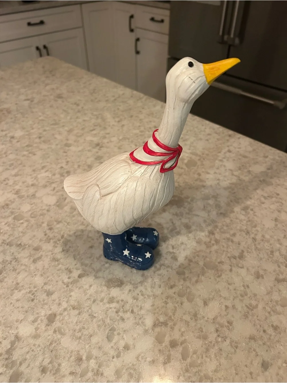 “New”Patriotic White Duck Figurine with Red Scarf and Blue Star Boots - Picture 3 of 5